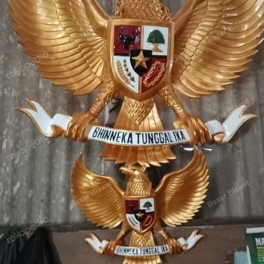 

PATUNG GARUDA UKR.1METER BAHAN FIBER