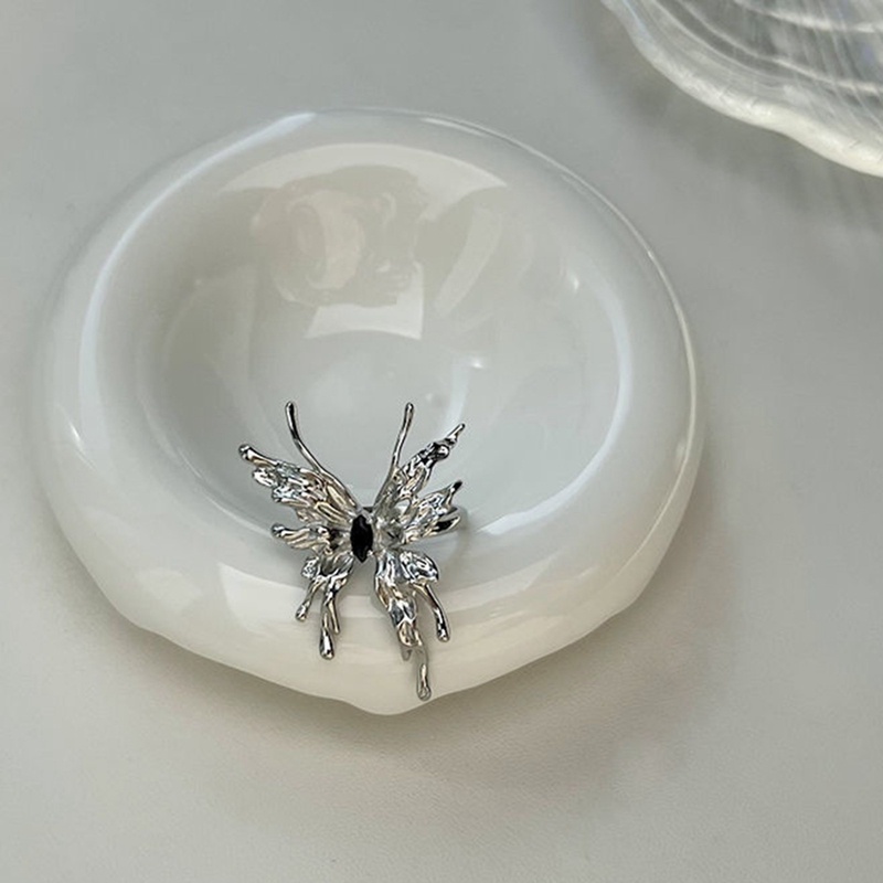 Cincin Kupu-Kupu Zirkon Vintage Baru Untuk Wanita Gothic Punk Fashion Berlebihan Jari Cincin Tren Perhiasan