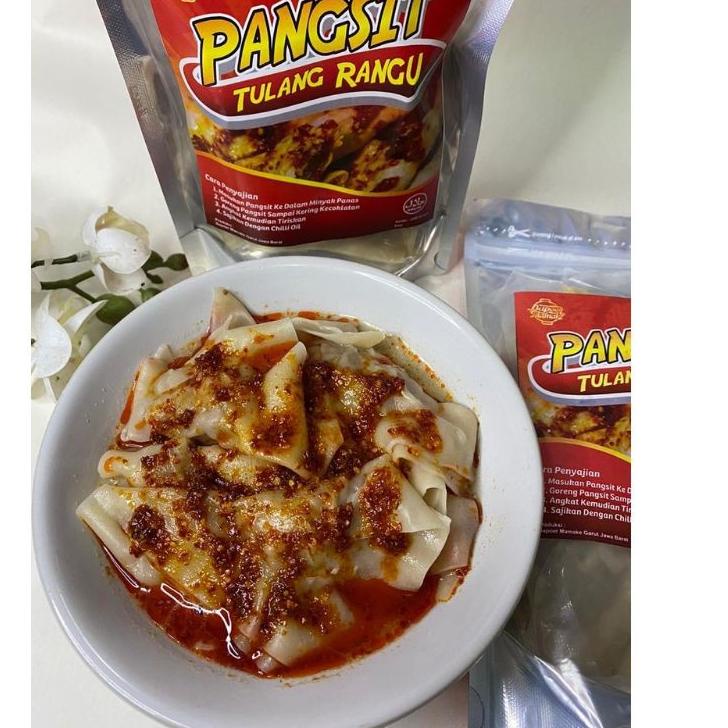 

⇗ Pangsit pedas isi tulang rangu isi 10 (kemasan baru bisa kuah bisa d goreng) ガ