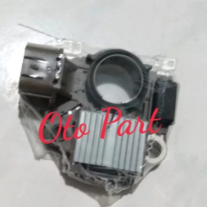 Ic/Regulator Dinamo Alternator/Ampere Nissan Navara