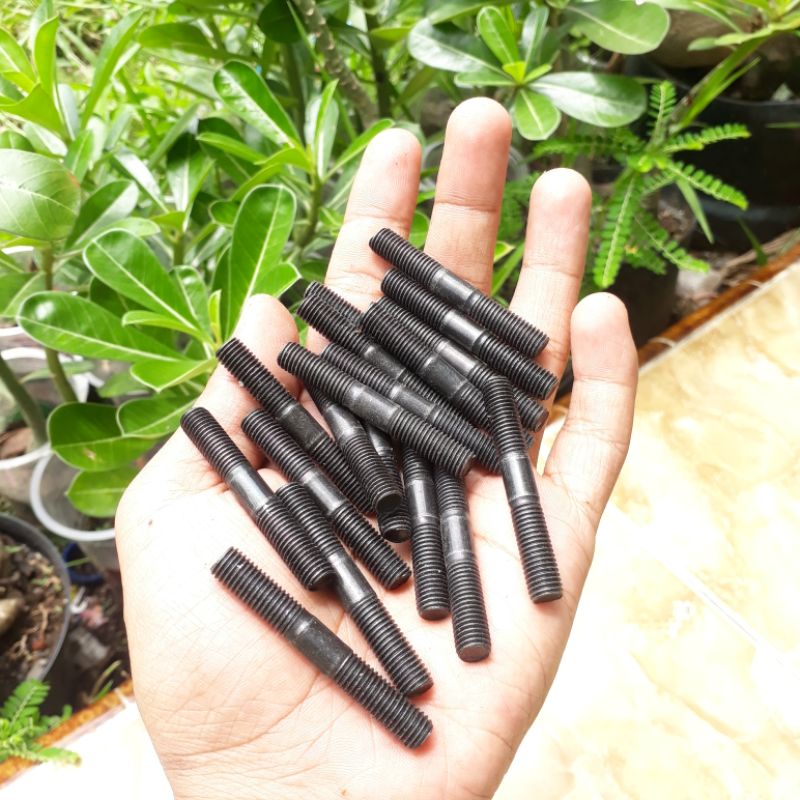 BAUT TANAM BAK GIGI VESPA/BAUT TANAM BAK PERSNELING VESPA