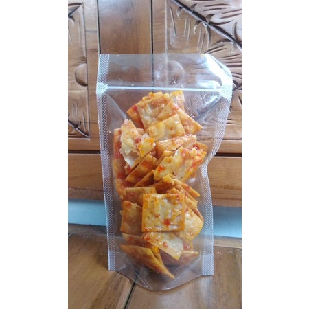 

KERIPIK_PANGSIT_PEDAS_MANIS 80gram