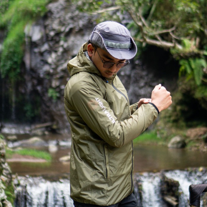 harga promo jaket ultralight series labuan wild outdoor 100% waterproof akhir tahun