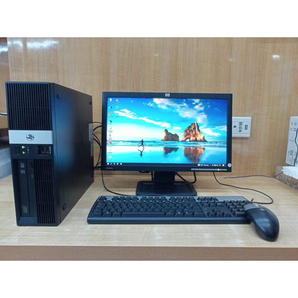 Paketan PC HP RP5800 Desktop LCD 19in Wide Keyboard Mouse Seragam Like New