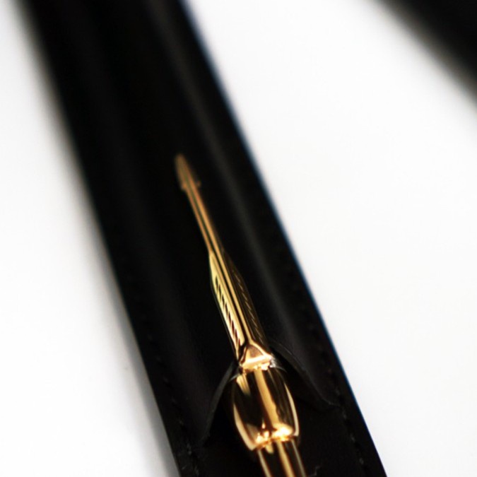 

WHITEHOUSE LEATHER CUSTOM - PEN CASE