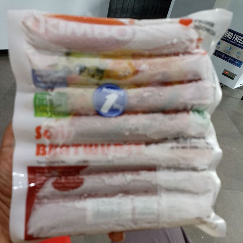 

Kimbo Sosis Bratwurst Jumbo 500gr
