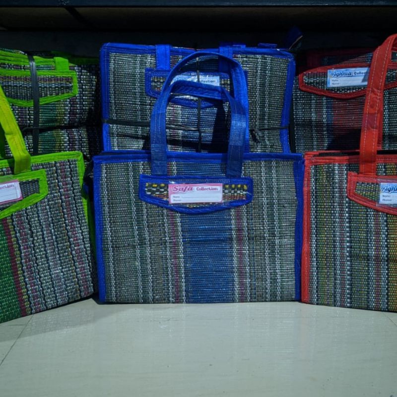 

Tas Hajatan Tenun Tikar (Muat Gula 8Kg) / Tas Buwuh / Tas Souvenir / Tas Murah