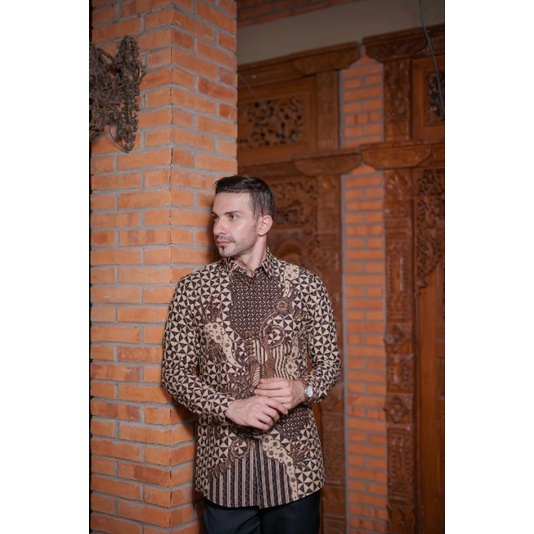 KEMEJA BATIK MODERN SLIMFIT PANJANG BAHUN KATUN HALUS FULL FURING HALUS