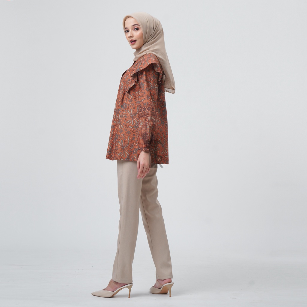 FITTINGROOM11 Batik - Lavy Blouse