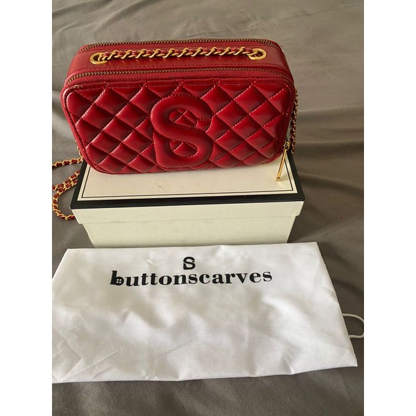 preloved buttonscraves