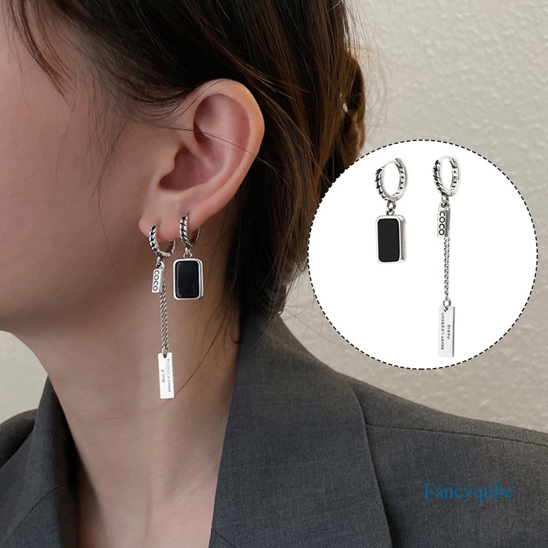 Fancyqube S925 Sterling Silver Asimetris Rumbai Anting Wanita Retro Temperamen Anting Anting Anting Hip-Hop Anting Huruf