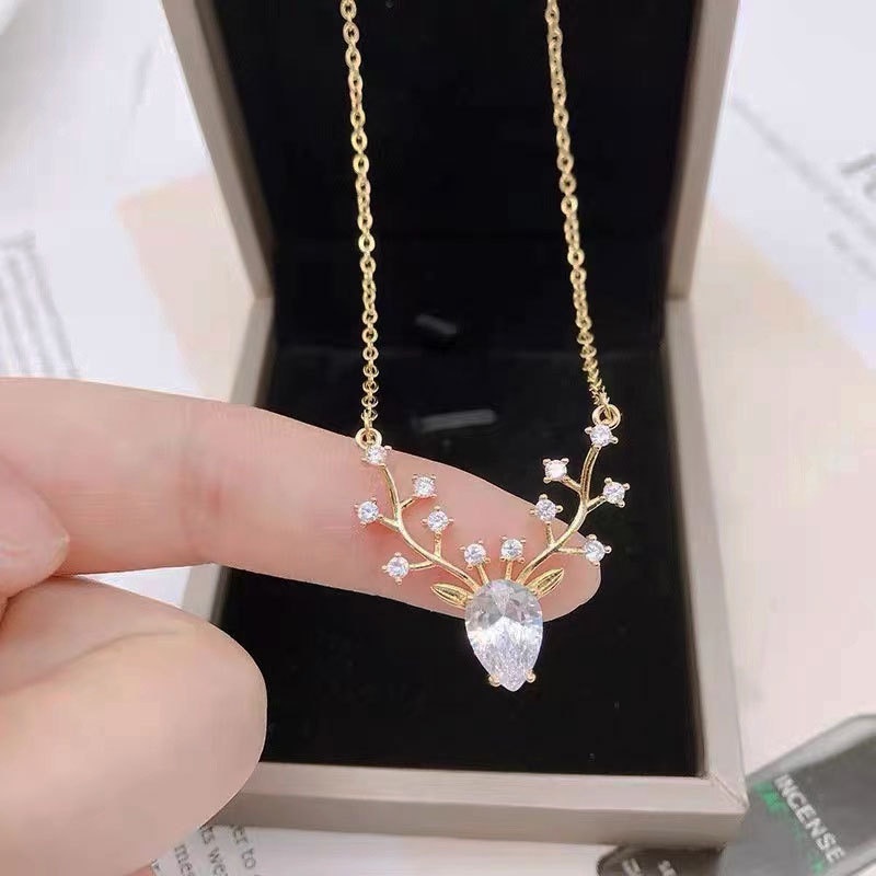 Indah Zirkon Tanduk Rusa Rusa Liontin Kalung Untuk Wanita Fashion Berlian Imitasi Choker Rantai Klavikula Perhiasan Hadiah Natal