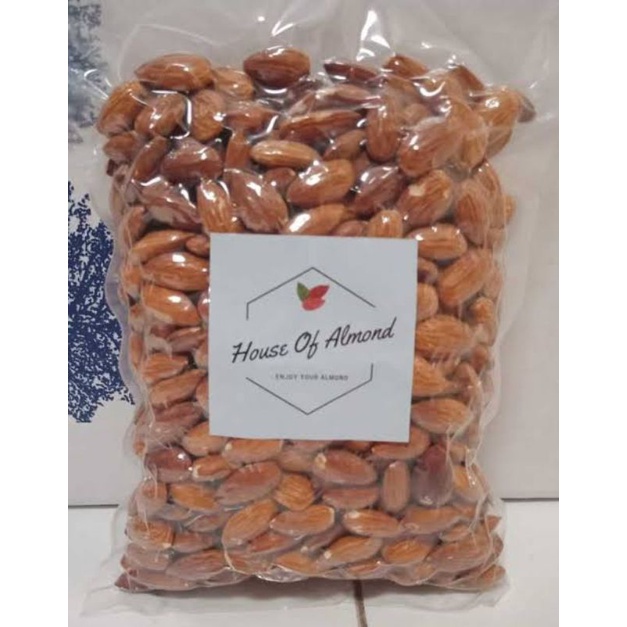 

almond matang kupas 500 gr