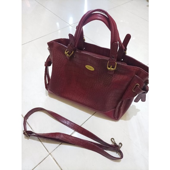 Tas wanita Shopie Martin Maroon selempang jinjing besar