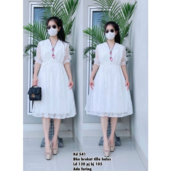 DRESS BRUKAT TILE IMPORT