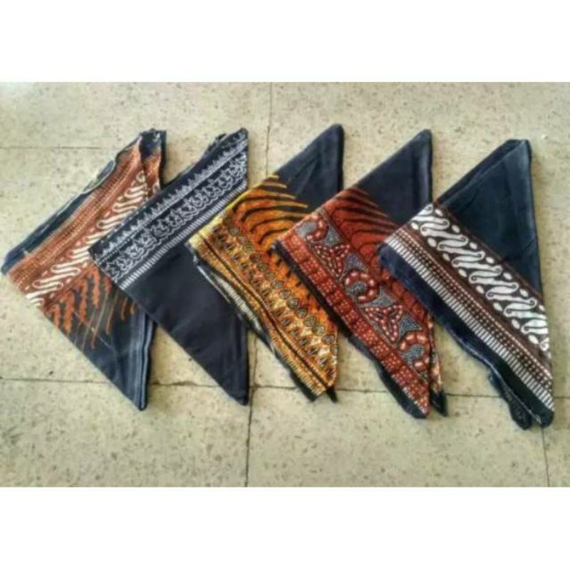 Ikat Kepala Segitiga Batik // Ikat Kepala Grosir // Slayer Segitiga Batik