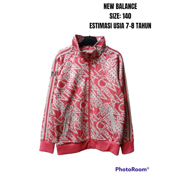 Jaket Tracktop New Balance Thrift