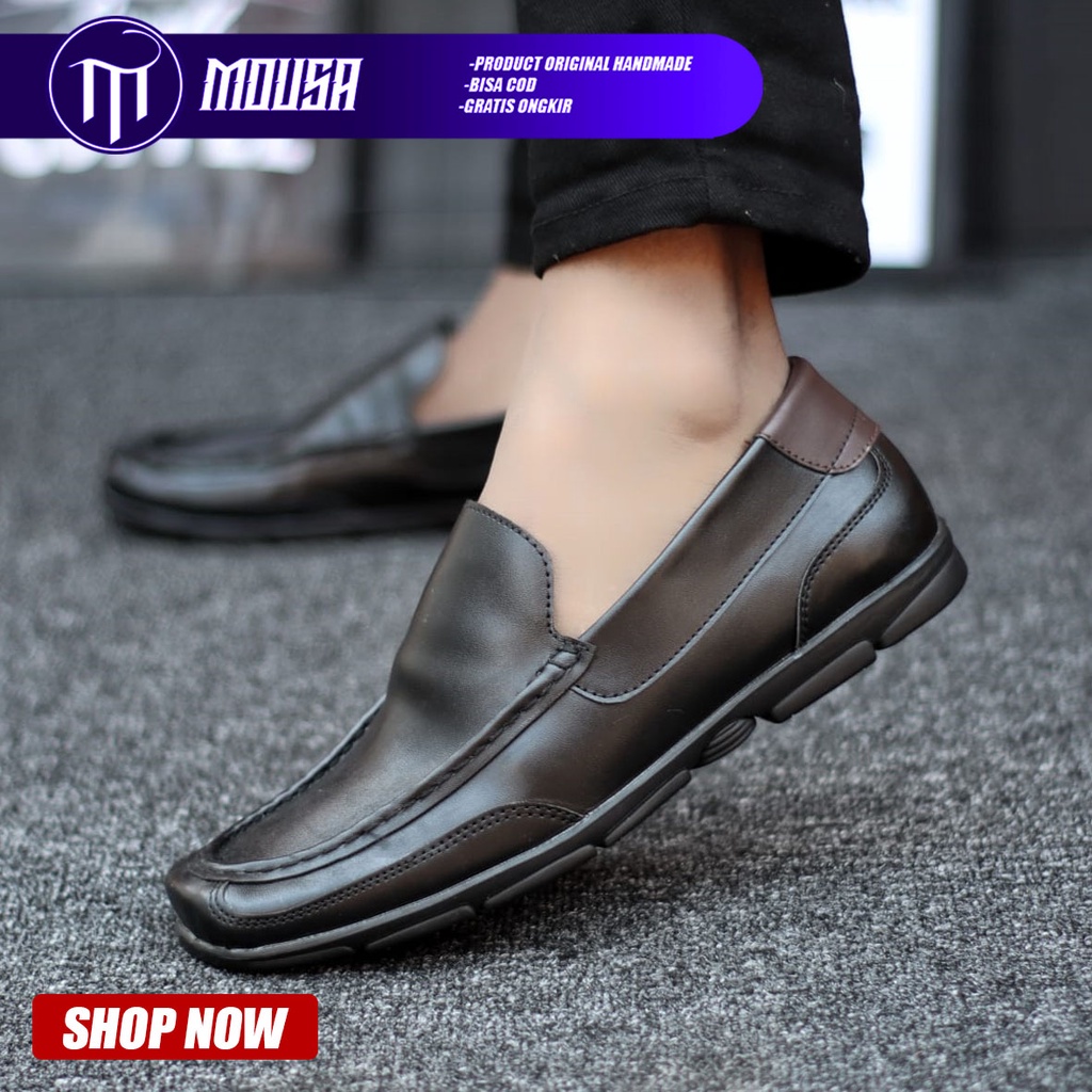 Sepatu Slip On Formal Pria Hitam Kulit PU Slop Casual Kasual Kerja Kantor Mousa Crollo