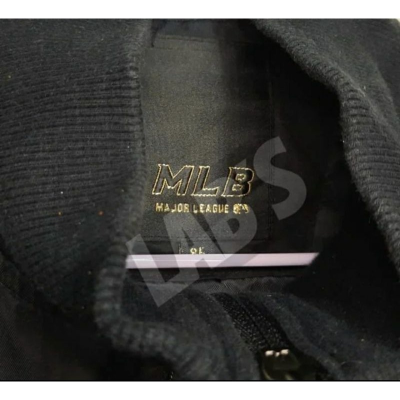Jacket MLB