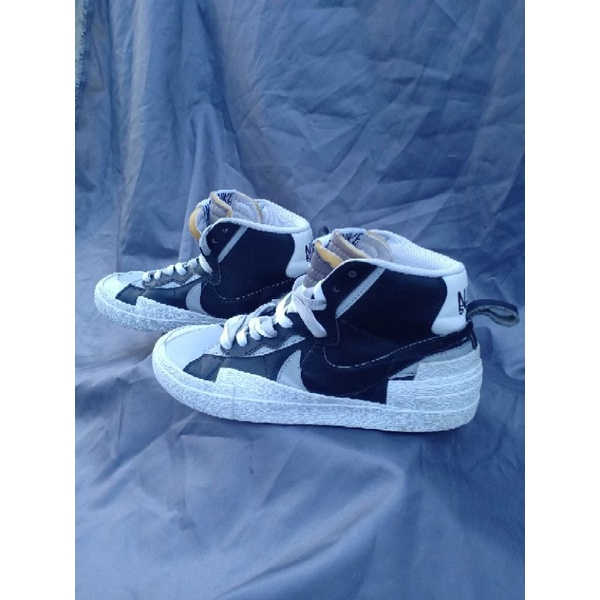 Sepatu Nike Blazer x Sacai