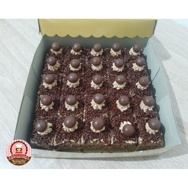 

Bolu Potong Cake Potong Coklat Mocca dll