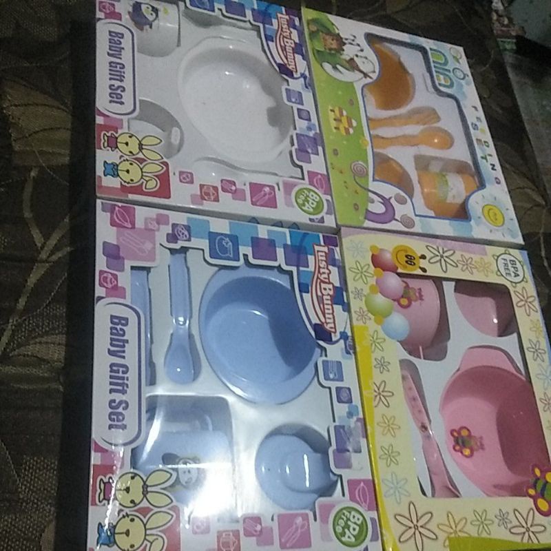 BABY GIFT SET TEMPAT MAKANAN SET BAYI / BABY
