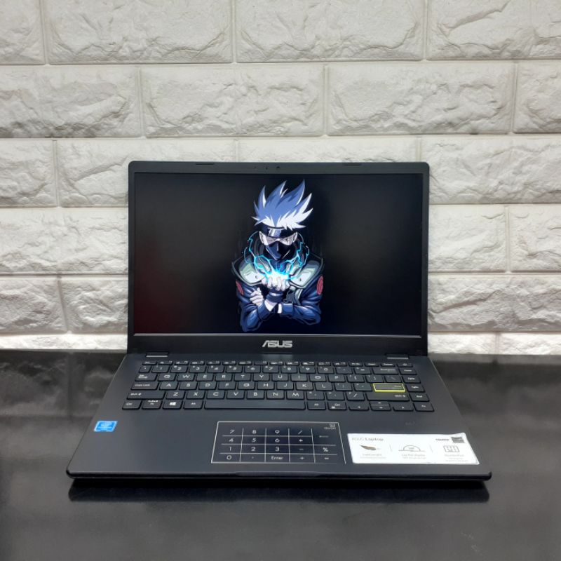 Laptop Asus Vivobook E410MA Intel Celeron N4020 Ram 4gb Ssd 256 gb