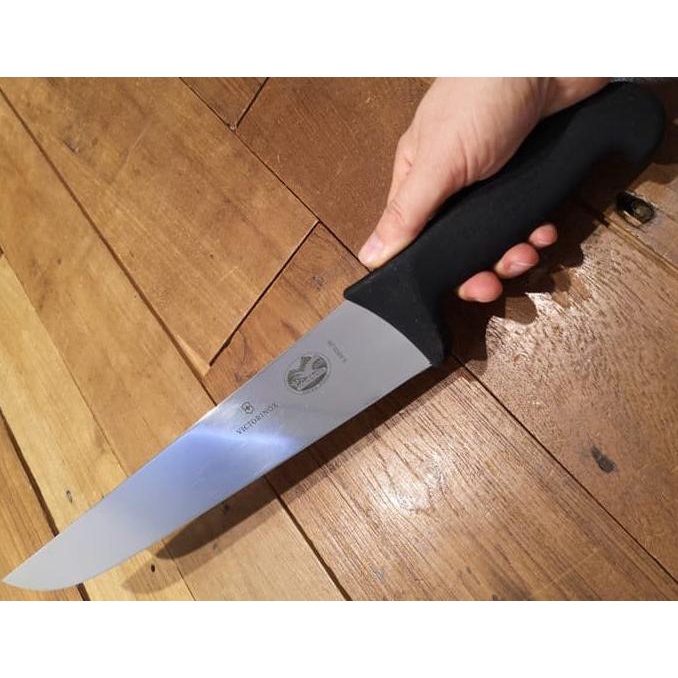 Butcher knife pisau sembelih victorinox 26 cm original 5.5203.26