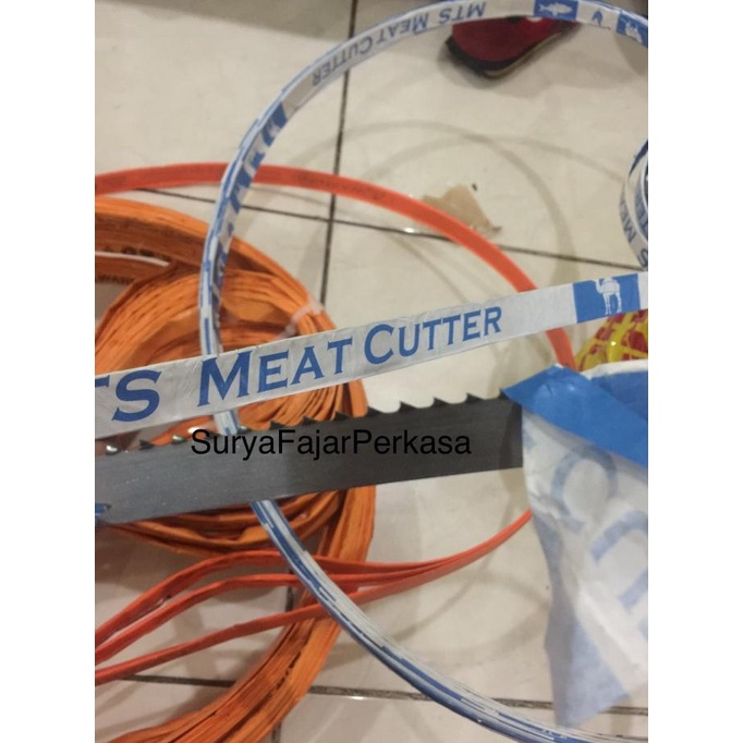 bone saw blade /pisau pemotong tulang/refill gergaji/gergaji