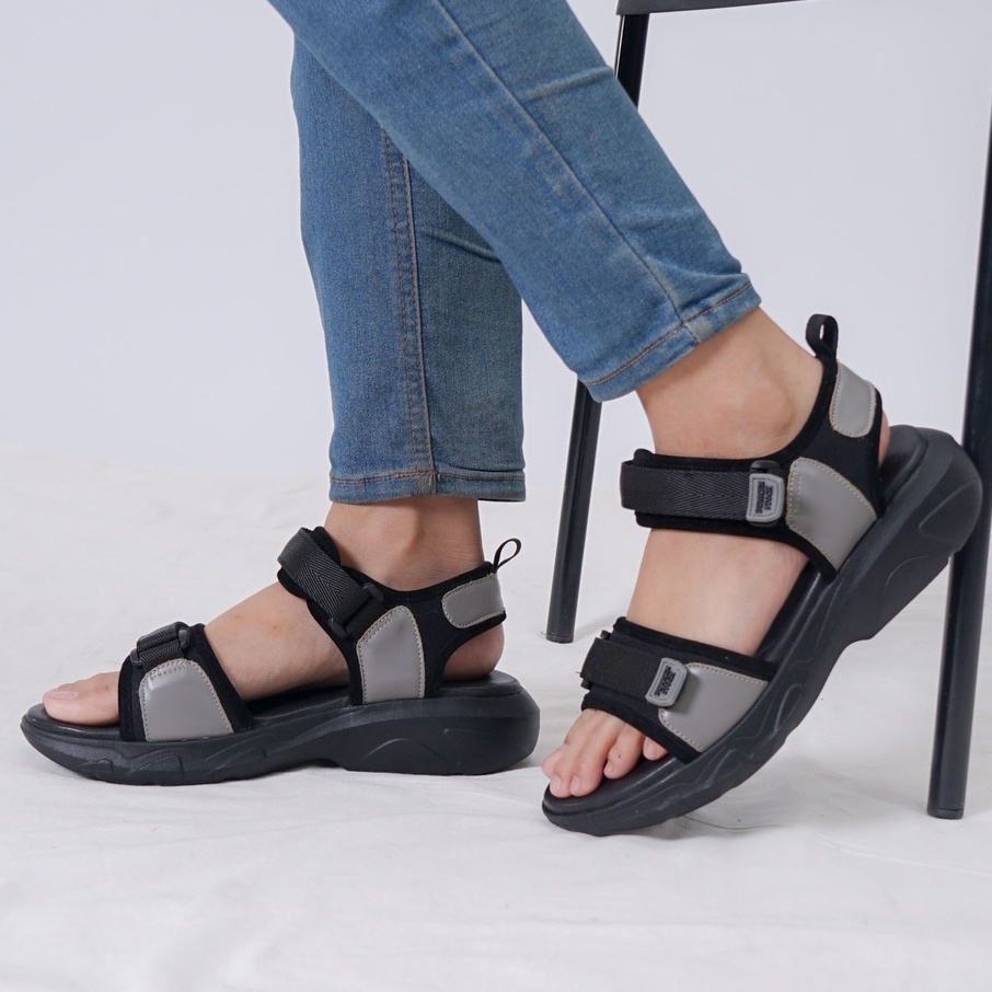 SARASARA YUK - Dunkenstock SKY Sepatu Sandal Wanita Size 36 - 40 Sendal Beleza Wedges Model dua Tali Strap Belakang Hak Tinggi Sole 4cm Sandal Gunung Cewe Velcro 37 38 39 Warna Grey Belleza Kekinian Premium Terbaru Shoes Ori Original Mall Official Store