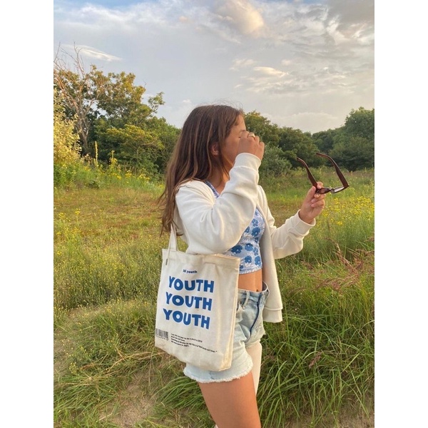 HooleShit - Totebag YOUTH / Totebag aesthetic / Totebag casual pria wanita