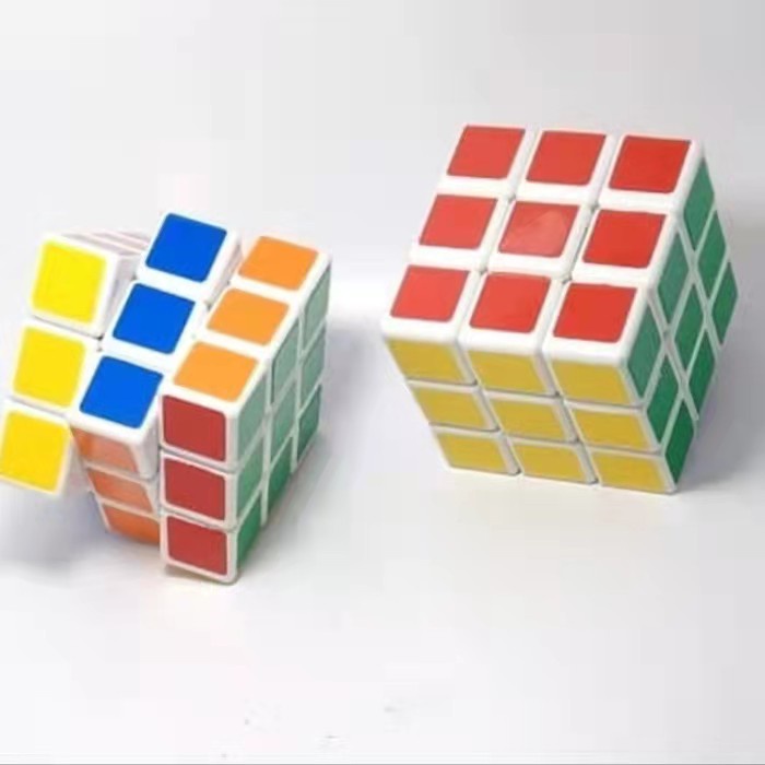 Mainan edukasi kubus rubik/Mainan asah otak