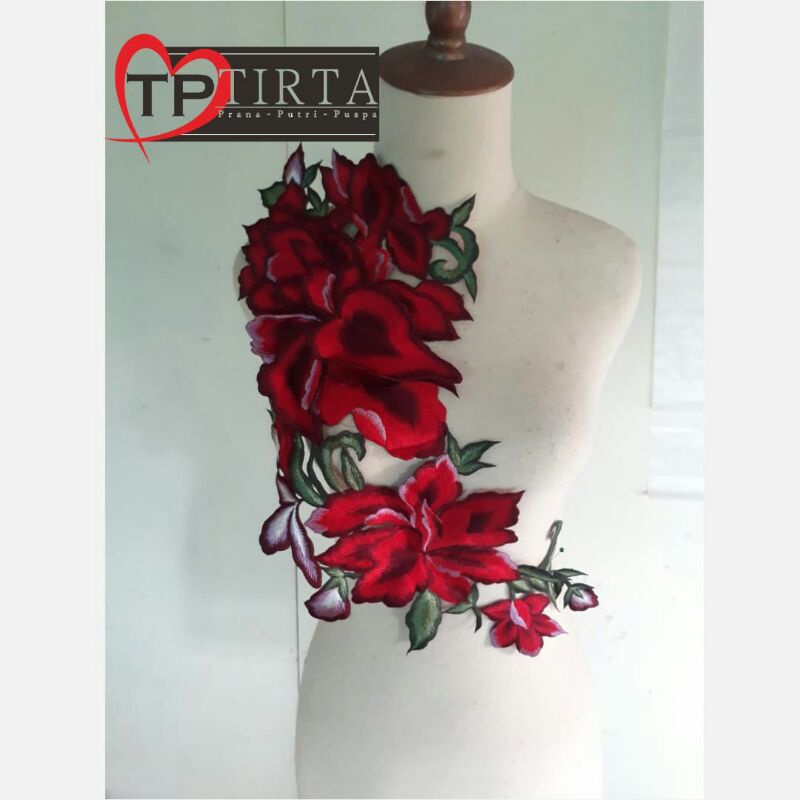 bordir baju. bordir tangan aplikasi bunga 3d handmade