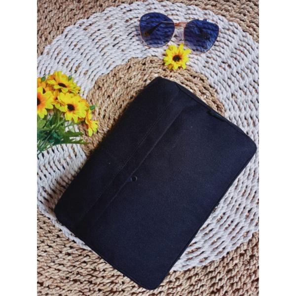 

SAMPUL COVER UNTUK ALQURAN, HADIST, DLL (HITAM POLOS)