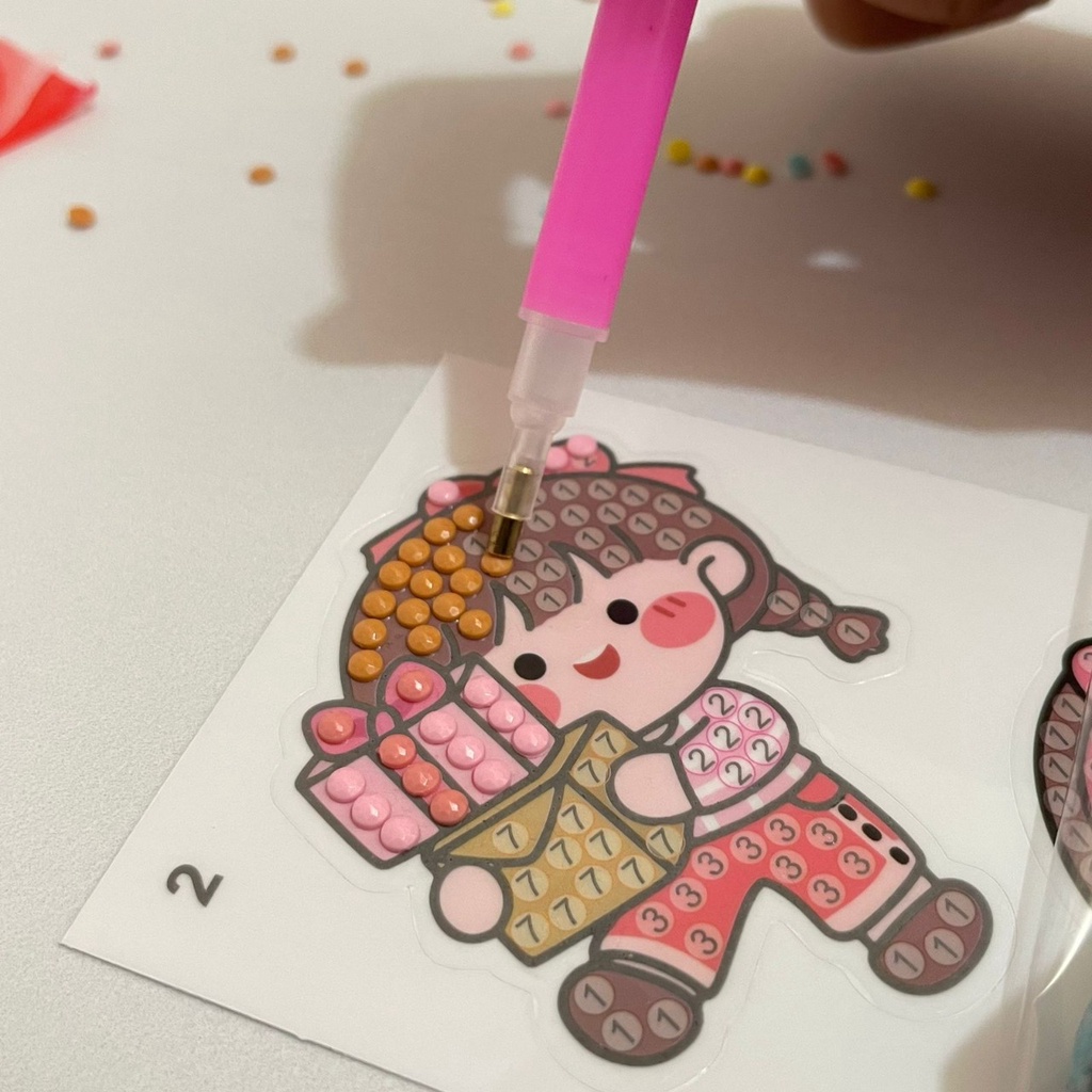 

PAKET BOX MAINAN MANIK GLITER SUSUN MOTIF LITTLE GIRL 1 SET SUPER UNIK KREATIVITAS ANAK-ANAK KUALITAS TERBAIK BISA GROSIR DAN COD