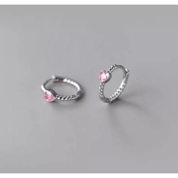 Anting anting zirkon love versi korea