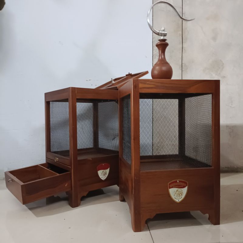 Sangkar / tempat jangkrik dan ulat hongkong KWK dan NUSANTARA GEMILANG