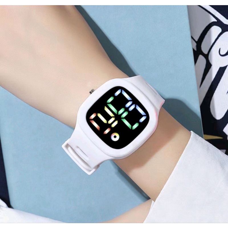 Jam Tangan Digital LED Wanita Dan Pria Strap Rubber Electronic Fashion (006R)