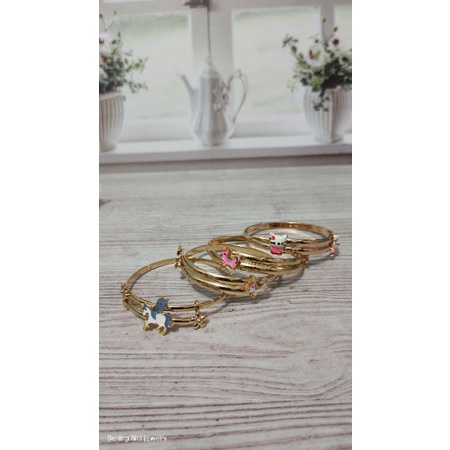 gelang anak krakter
