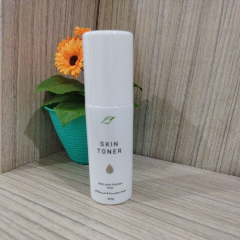 NAAVAGREEN SKIN TONER