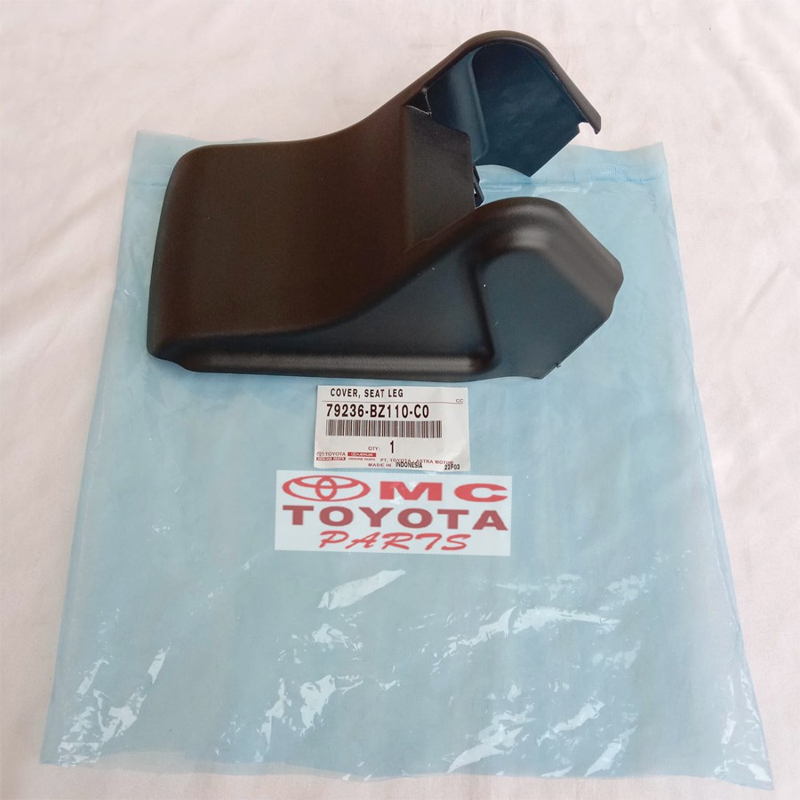 Cover Tutup Baut Jok Belakang Kanan Rush Terios All New 79236-BZ110-C0