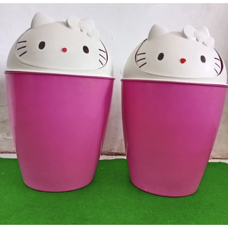 TEMPAT SAMPAH JUMBO / TEMPAT SAMPAH KARAKTER / TEMPAT SAMPAH HELLO KITTY