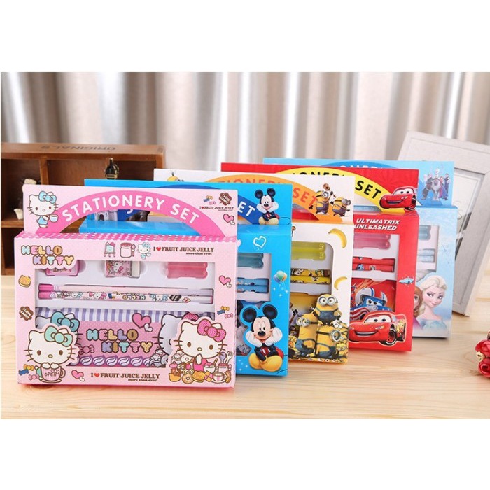 

Tempat Pensil Basic Stationary Set / Kotak Pensil Sekolah Motif Set 6 In 1 Anak