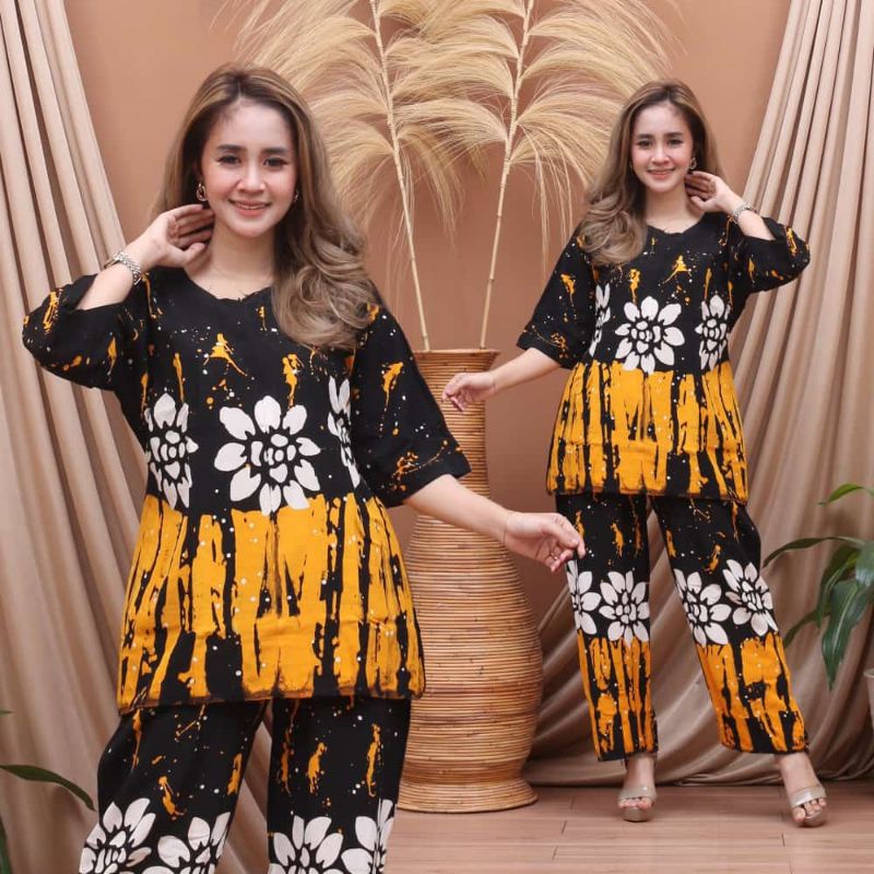 Batik Solikha - Tie Dye Set / One set tye Die / TERBARU ONE SET KEKINIAN 2021 BAJU SETELAN RAYON PREMIUM TERMURAH - DAILY SET BAJU TIDUR PAJAMAS ONE SET SETELAN RAYON VISCOSE TYE DYE MOTIF