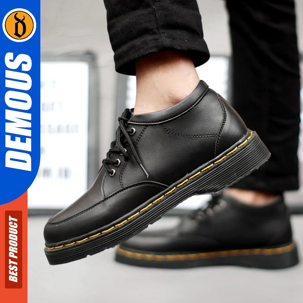 DEMOUS Gogeto - Sepatu Docmart Formal Pantofel Casual Low Boots Kerja Hitam Pria