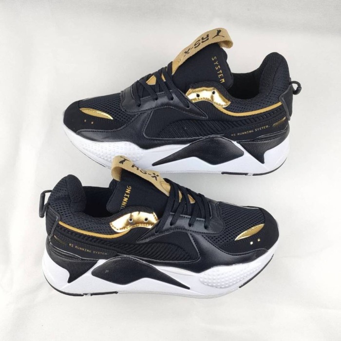 Sneakers Sepatu Puma Pria Rsx Throphy Trainer Black Gold Branded