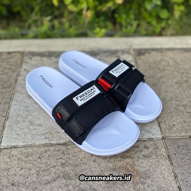 Sandal best seller - Freeday slides enzo white
