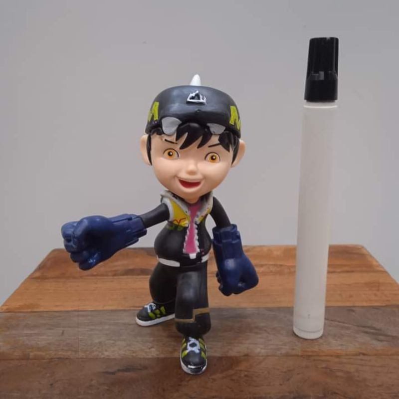 Mainan action figureBoboiboy tanahBoboiboy gempaArtikulasiDetail bagusBahan vinylMurah meriahHBBypHB