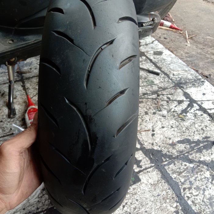 ban seken merek maxxsis ukuran 140/70-13