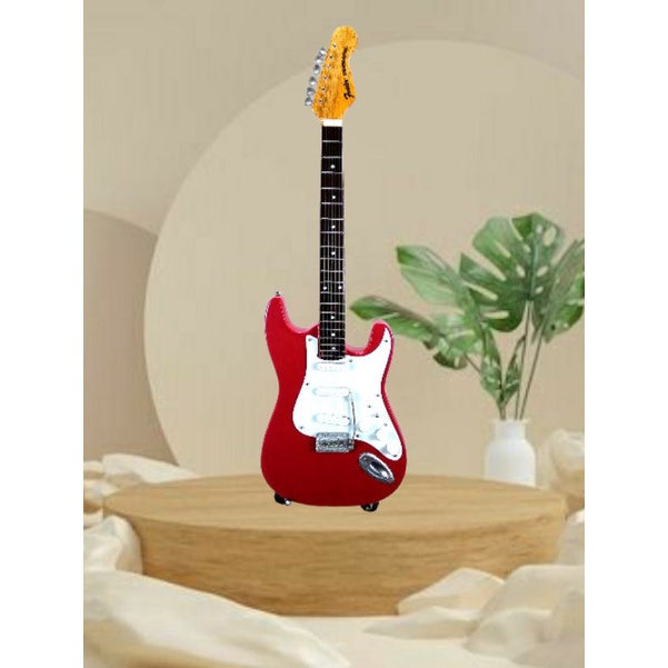 MINIATUR GITAR EKSKLUSIF FENDER STRATOCASTER PINK